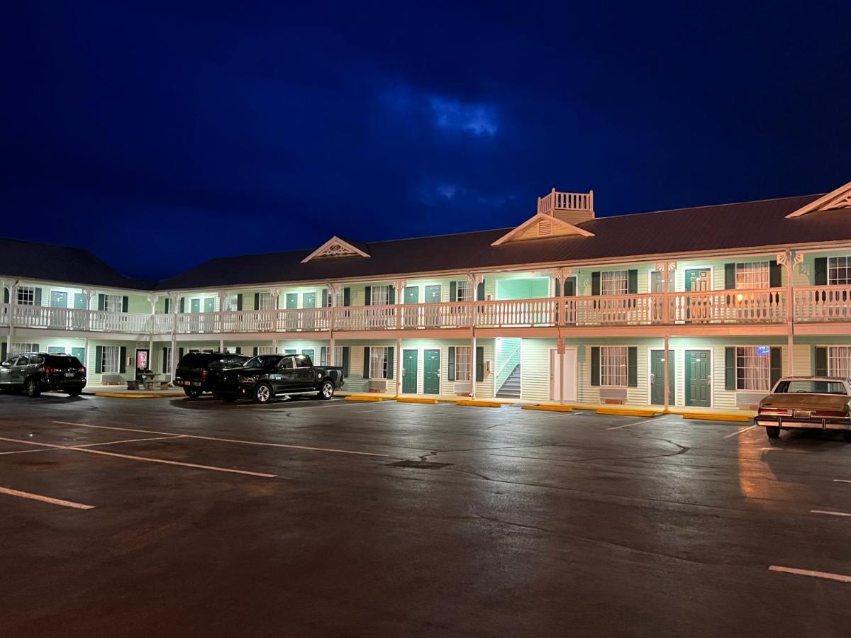Key West Inn - Tuscumbia Zewnętrze zdjęcie