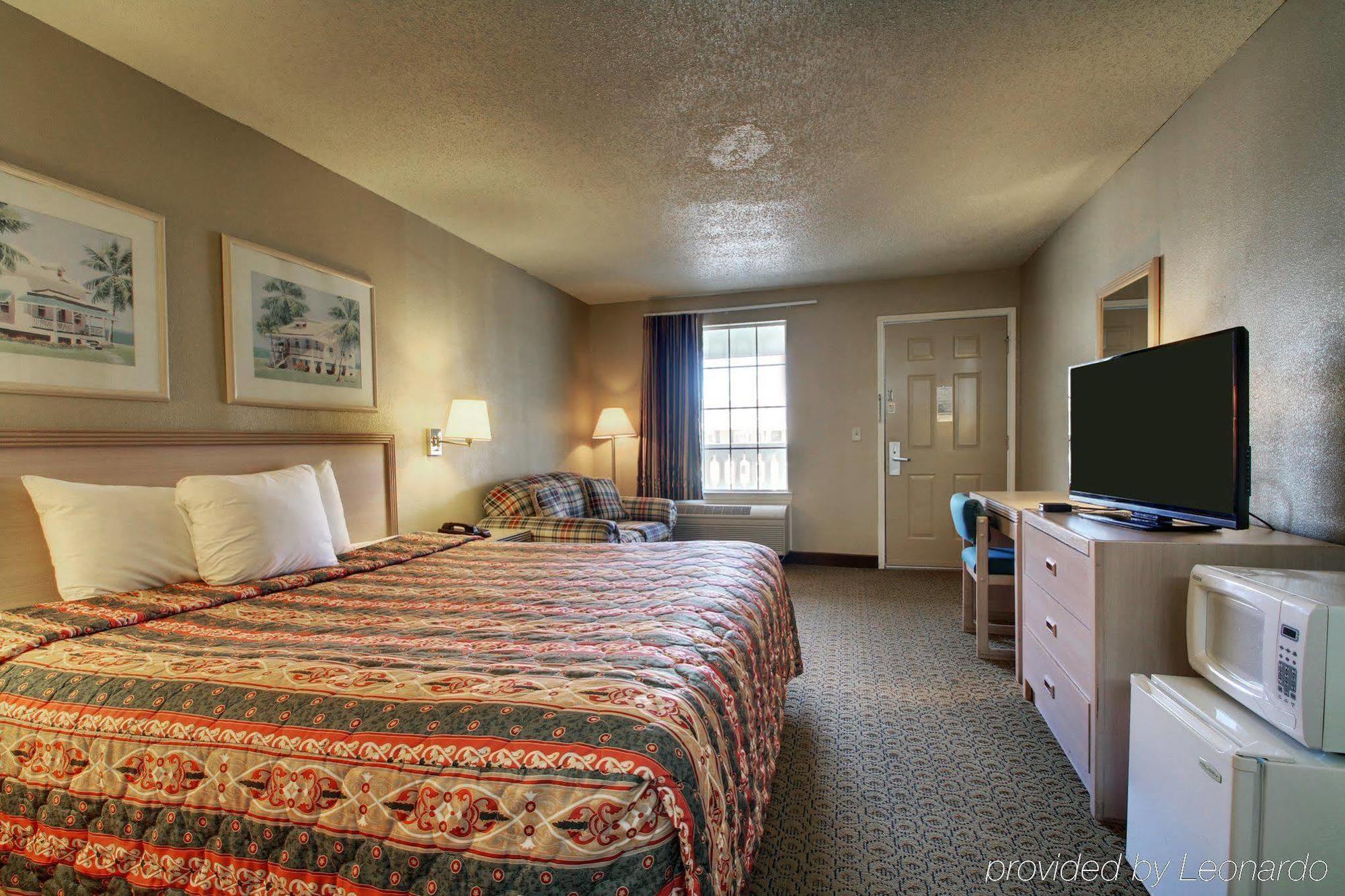 Key West Inn - Tuscumbia Zewnętrze zdjęcie
